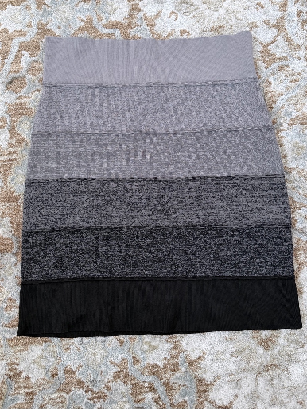 BCBGMaxAzria Gradient Gray-to-Black Knit Bandage Skirt